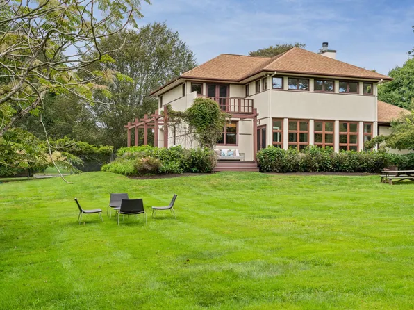 175 Ruggles Ave #1, Newport, RI 02840