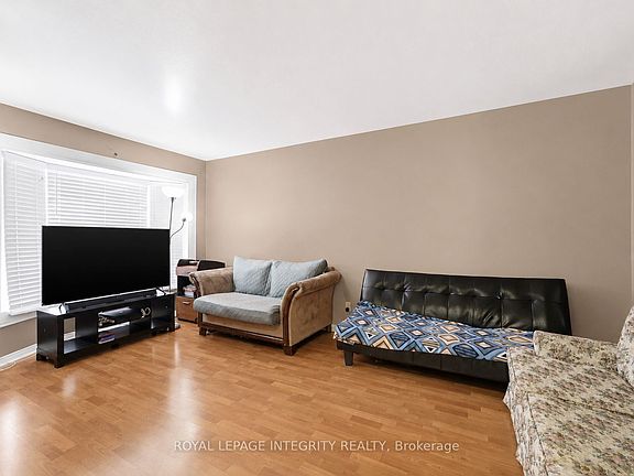 3rd image of 309 Ellen Ave