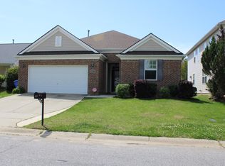 217 Edgecroft Way, Fuquay Varina, NC 27526