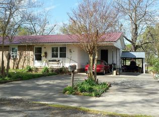 214 SE K St, Antlers, OK 74523