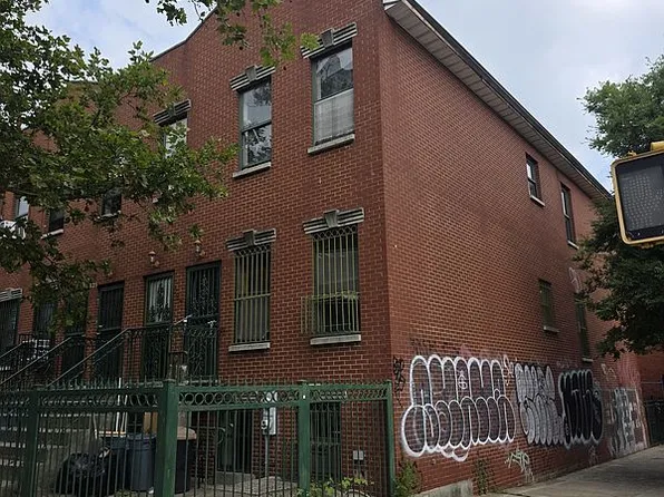 627 Gates Ave, Brooklyn, NY 11221