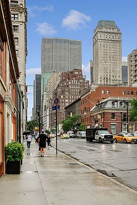 Rented by Compass | media 14