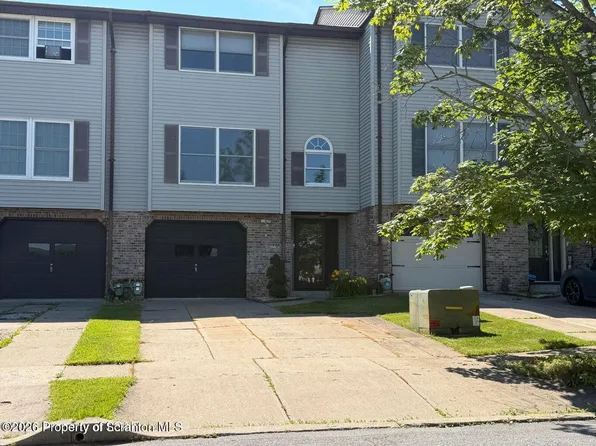 37 Flood Dr, Wilkes Barre, PA 18705