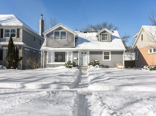 624 S Knight Ave, Park Ridge, IL 60068