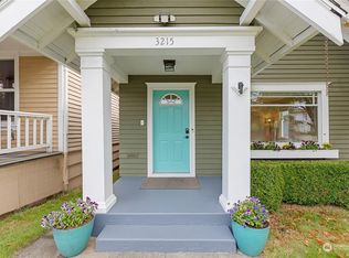 3215 Rockefeller Ave, Everett, WA 98201