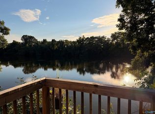 675 Willwood Dr, Gadsden, AL 35903