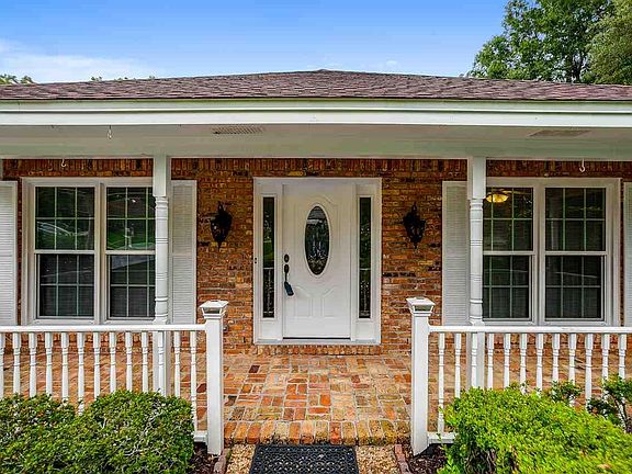 4th image of 2262 Pine Needles Cir