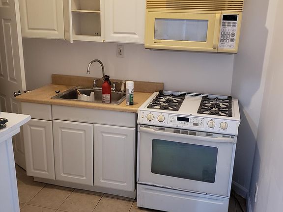 5th image of 230 S 7th St Floor 1