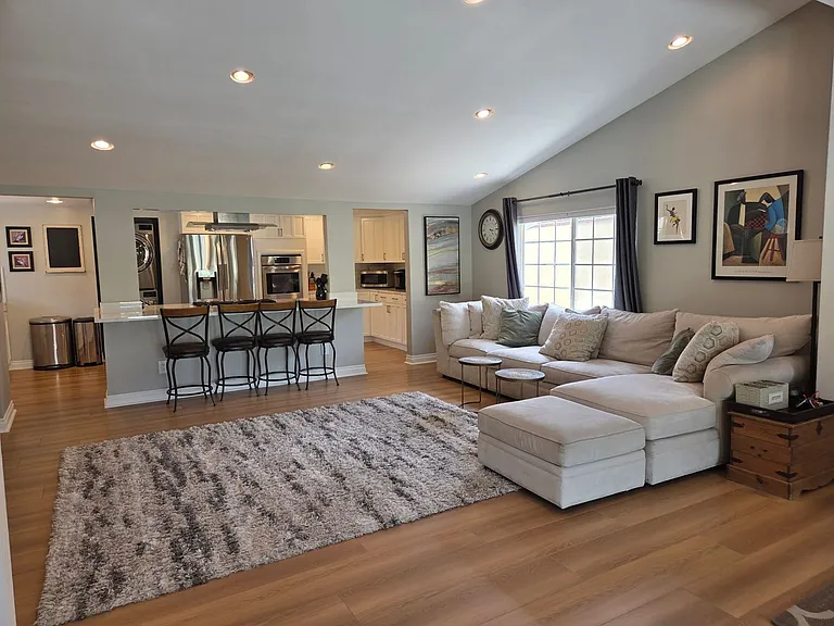 Comanche Ave. 5706 — Photo 23