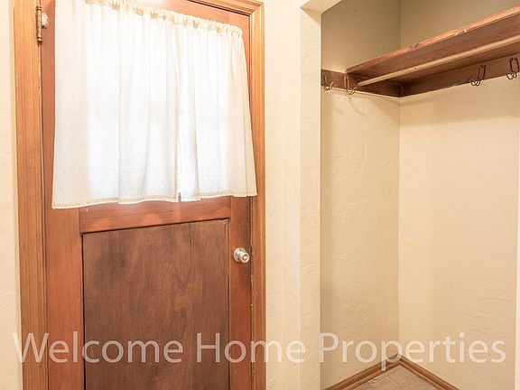4th image of 318 SE 6th St #1