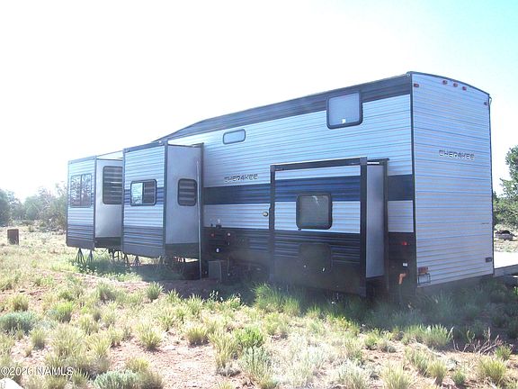 2nd image of 4063 E Woodland Ranch Rd