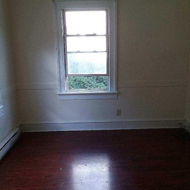 2nd image of 21 Franklindale Ave #1