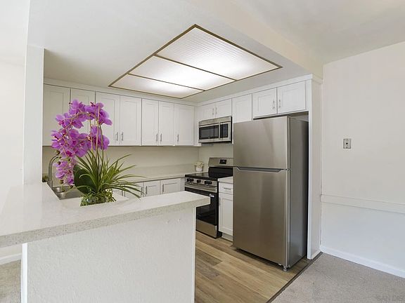 5th image of 6064 Rancho Mission Rd Unit 450
