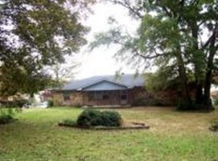 416 Riverton Dr, Rainbow City, AL 35906