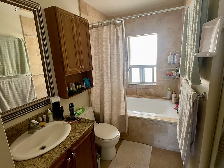 136 Springhurst Ave #8 — Photo 6