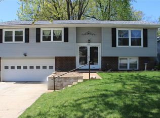 1814 Valley Rd, Saint Charles, MO 63303