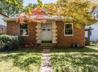 100 N 40th St, Belleville, IL 62226