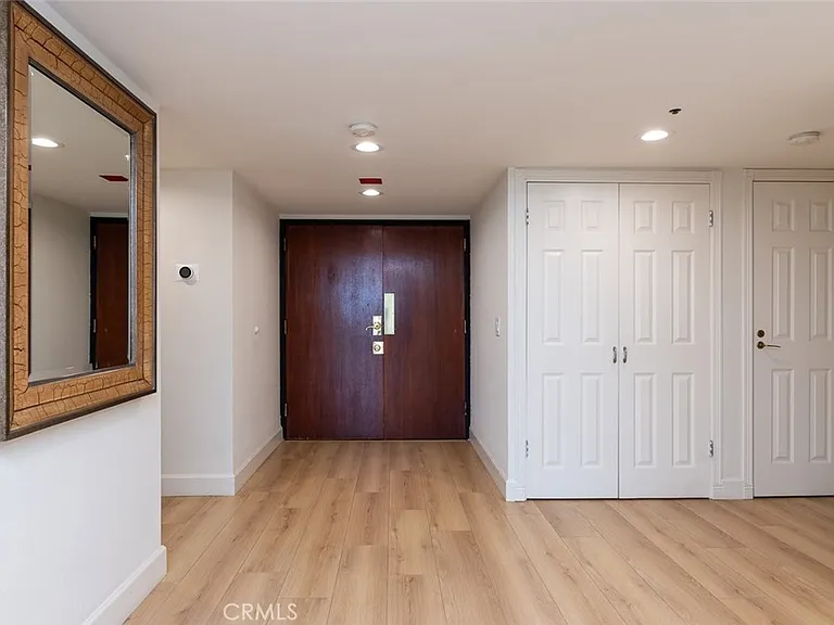 345 Pioneer Dr #1404 — Photo 5