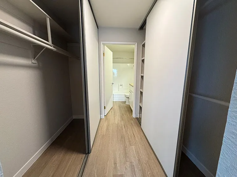 Mesa Palms Apartments — Photo 24