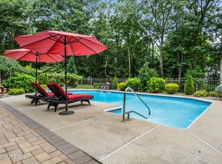 10 Cottonwood Drive, Jackson, NJ 08527