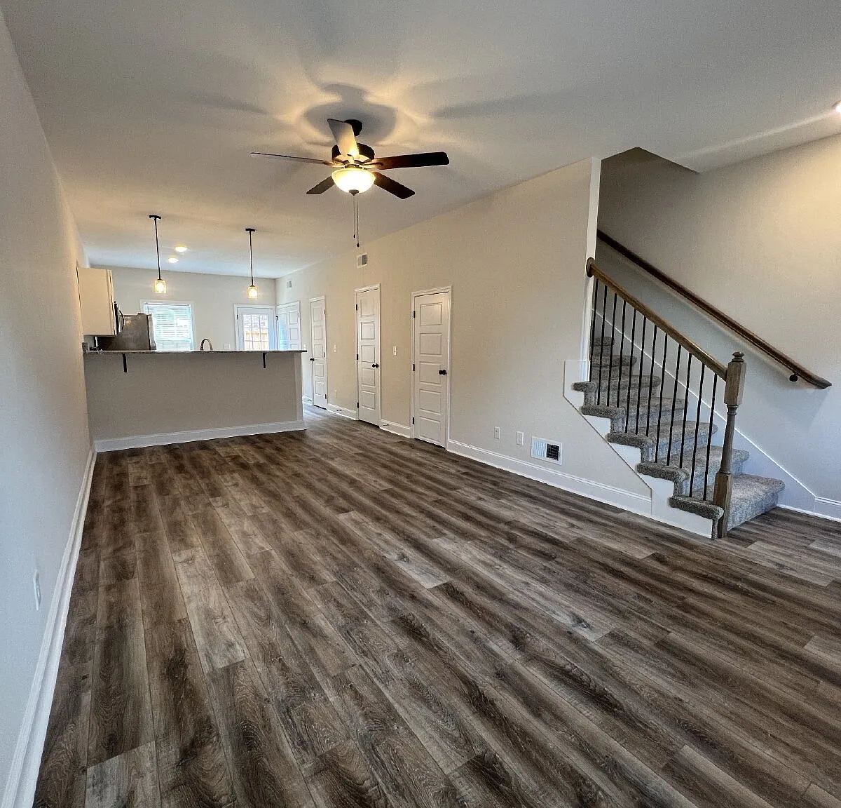 2 bed, 2.5 bath, 1154 sqft, $1,250 — Photo 4