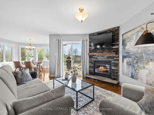53 Darcys Rd, Lanark Highlands, ON K0G 1K0