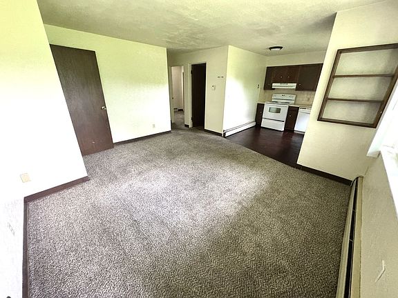 2nd image of 401 Washington Ave APT 4