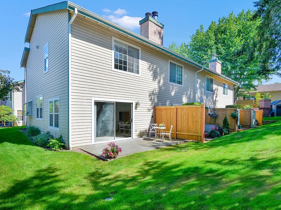 1st image of 21308 48th Ave W APT D4
