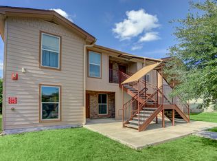 706 W 6th St APT C, Taylor, TX 76574