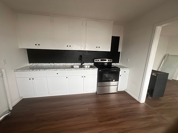 3rd image of 115 N Main Ave #7