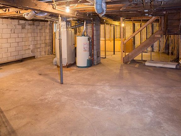 5th image of 510 Hartung St
