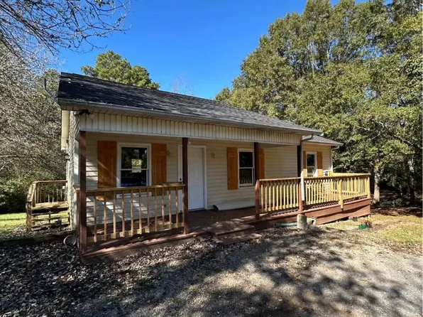 180 Crestview Dr NW, Calhoun, GA 30701