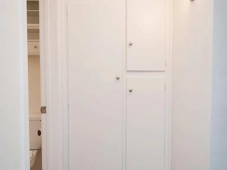 935 Agate St #4 — Photo 14