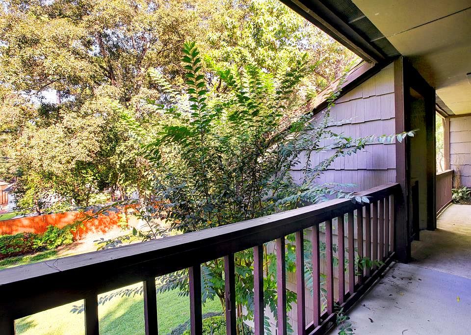 1st image of 11711 Memorial Dr APT 194