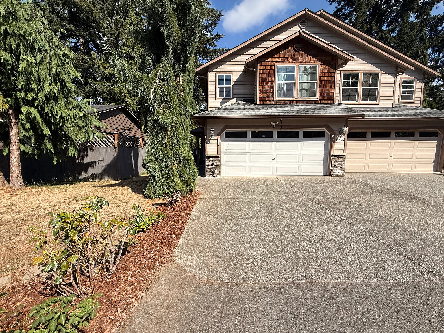 3 bed, 2.5 bath, 1434 sqft, $2,750 — Photo 1