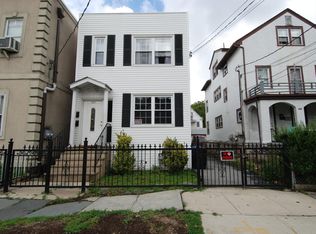 531 S 10th Ave, Mount Vernon, NY 10550