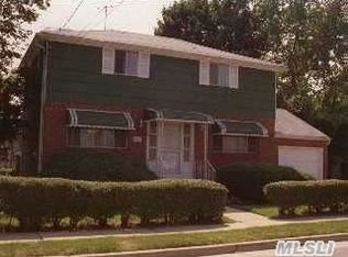 248 Windsor Pkwy, Hempstead, NY 11550