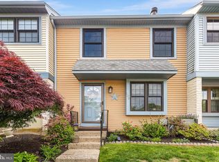 105 Rutledge Ct, North Wales, PA 19454