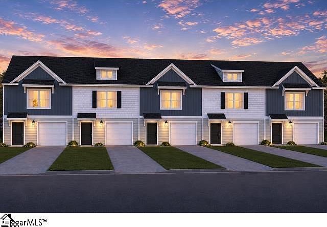 1st image of 18 Stoneview Way