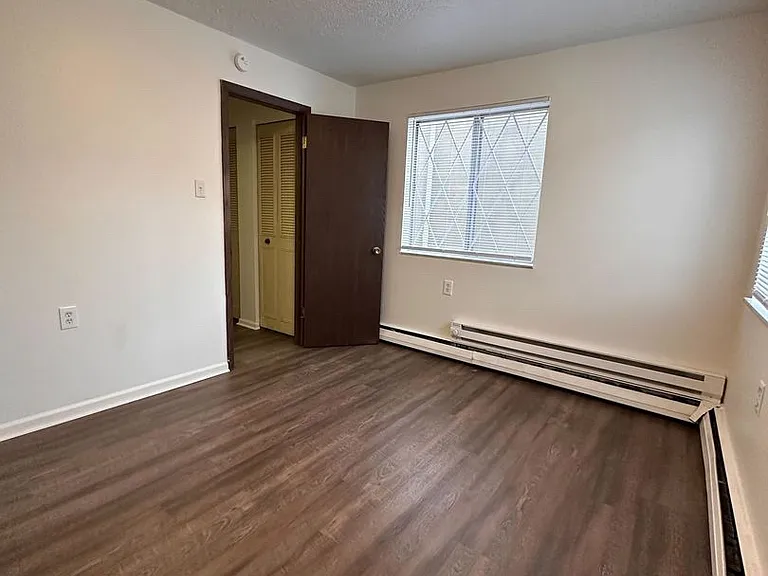 757 5th St #37 — Photo 10