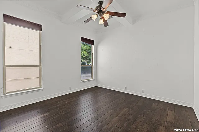 623 Sentry Hl — Photo 18