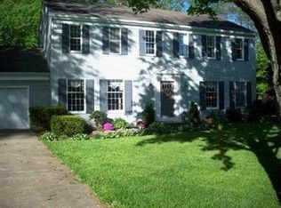 1413 White Oak Dr NE, Warren, OH