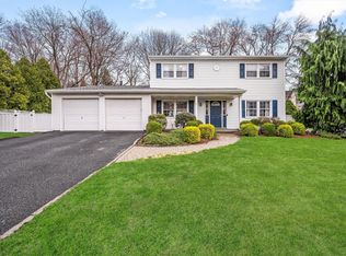 5 Paul Ct, Tappan, NY 10983