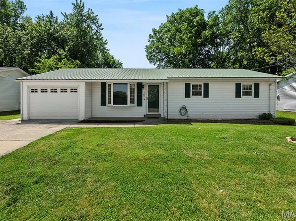 349 N West Ln, Jackson, MO 63755