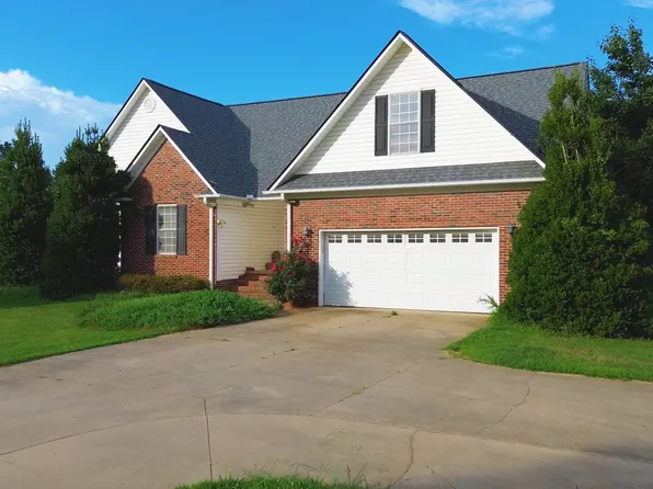 3652 New Cut Rd, Inman, SC 29349