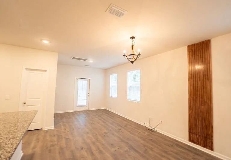 148 Benelli Dr — Photo 15