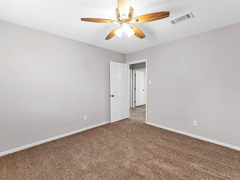 3353 Knob Oaks Dr — Photo 31