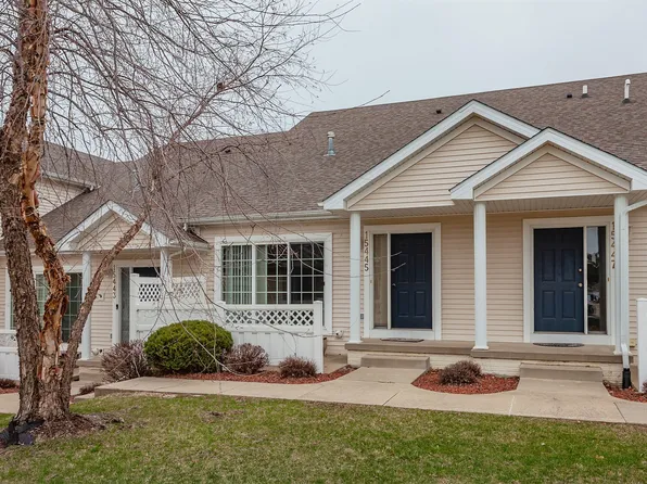 15445 Walnut Hills Dr, Urbandale, IA 50323