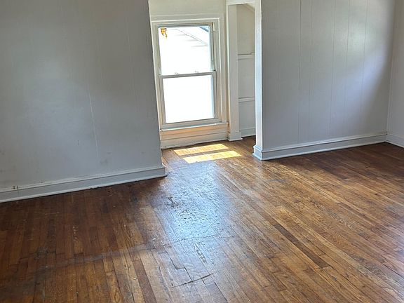 2nd image of 116-17 200th St