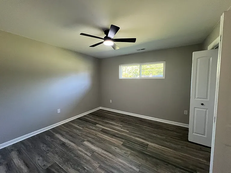 11405 Cresthill Dr — Photo 7